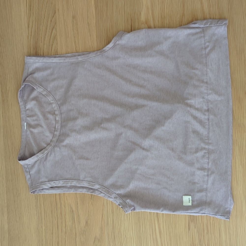 Vuori Cross Back Muscle Tank - Dusty Rose Size Small